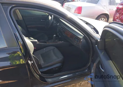 2010 BMW 328I z USA, uszkodzony, nr VIN WBAPH7G57ANM51817